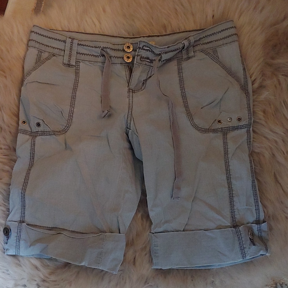 Size 3 Lei Gray Shorts